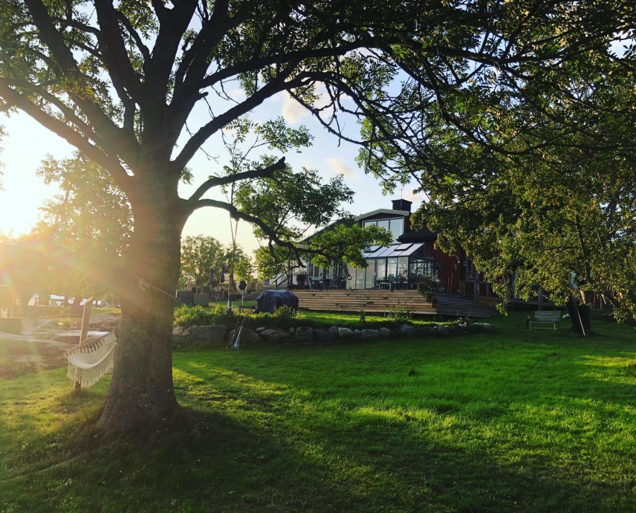 Sund Nergarden Hotel Vagnhärad Kültér fotó